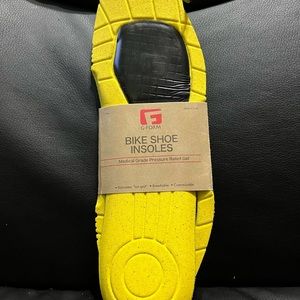 G-Form bike shoe insoles medical grade pressure relief ge